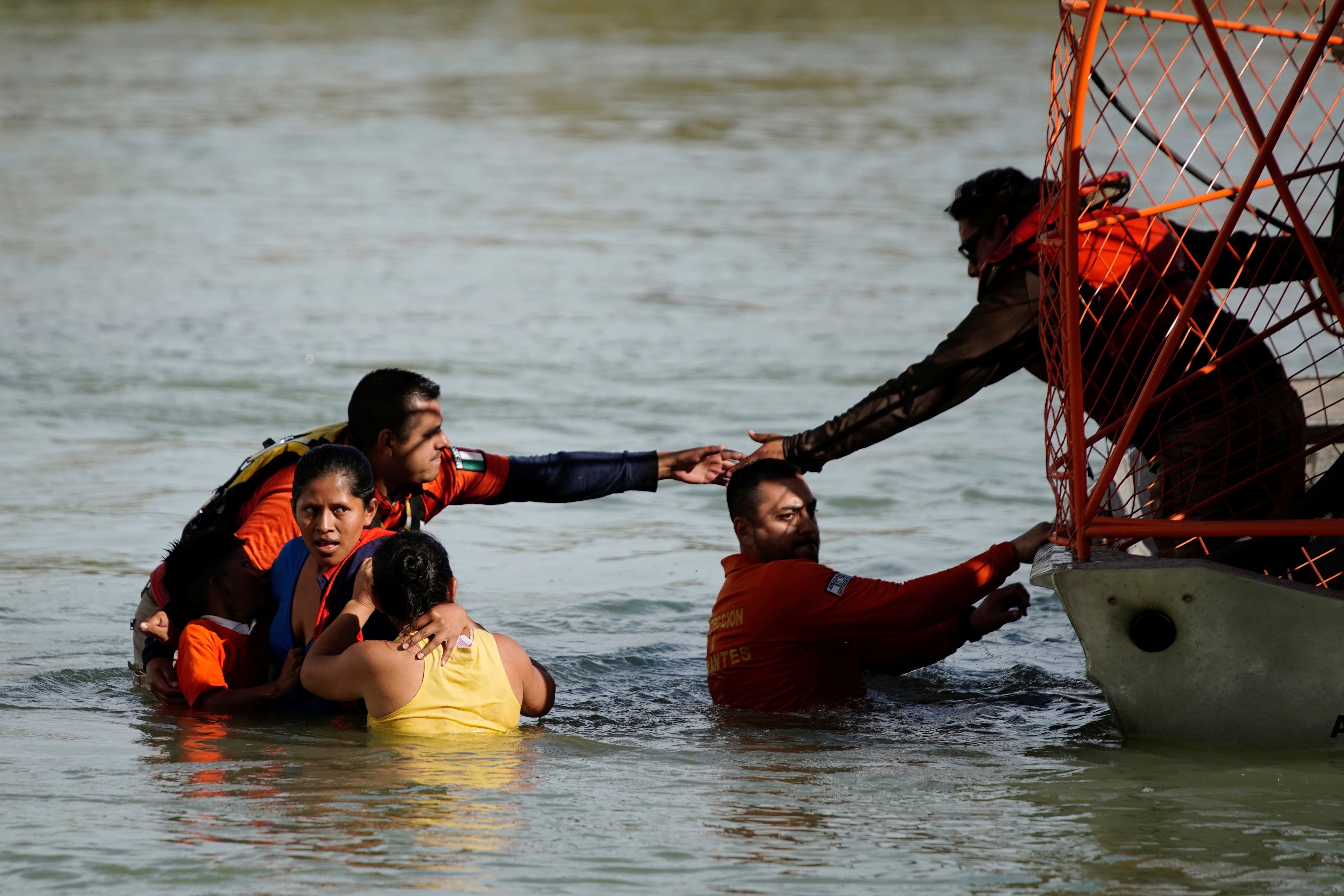 nguoi ti nan Trung My o bien gioi Mexico anh 6