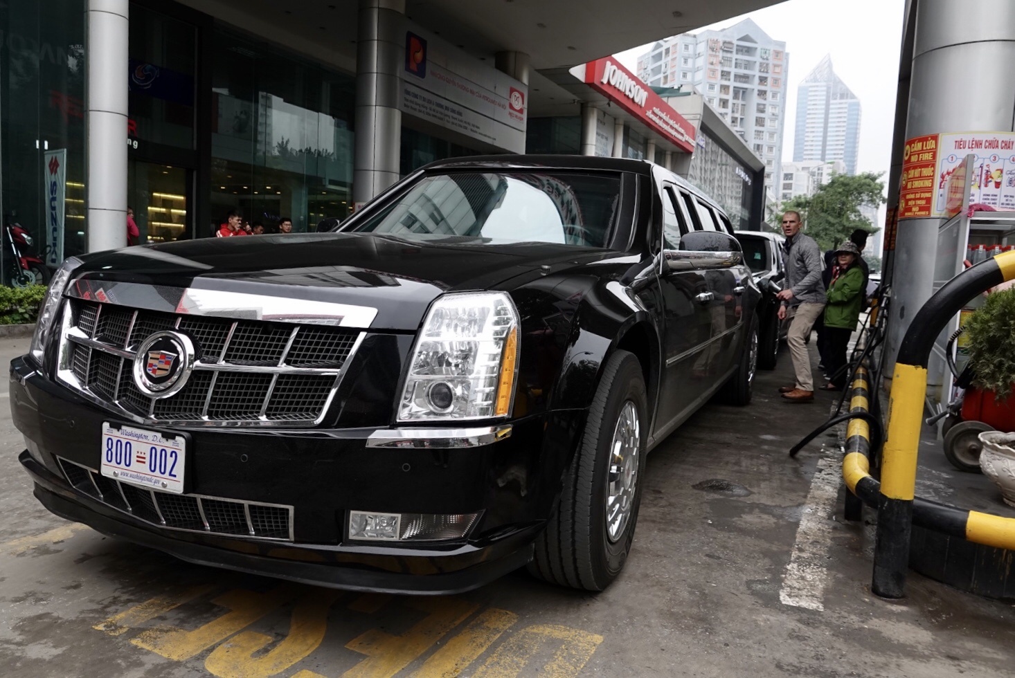 Sieu Mat Trang va 'Quai thu' cua TT Trump vao top anh tuan hinh anh