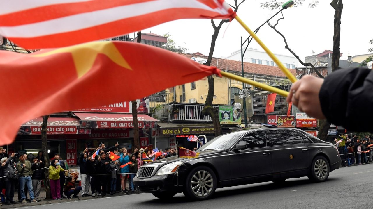 con sot Kim Jong Un tai Ha Noi anh 13