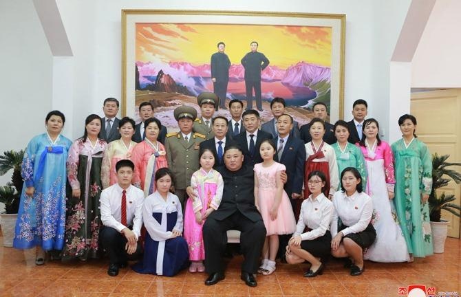 KCNA cong bo hinh anh hiem ve ngay dau ong Kim Jong Un tai Viet Nam hinh anh