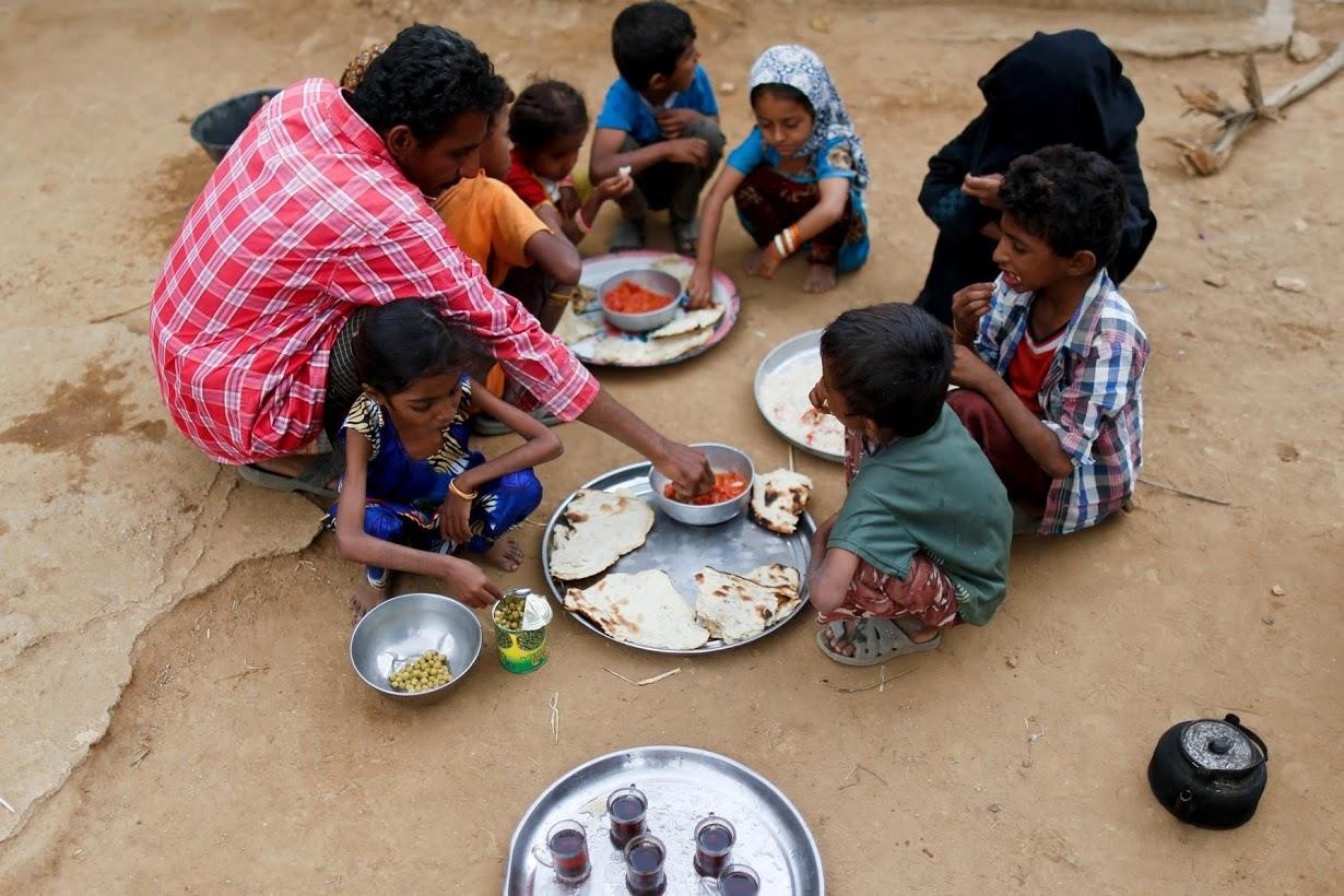 nan doi o nhung ngoi lang Yemen anh 9