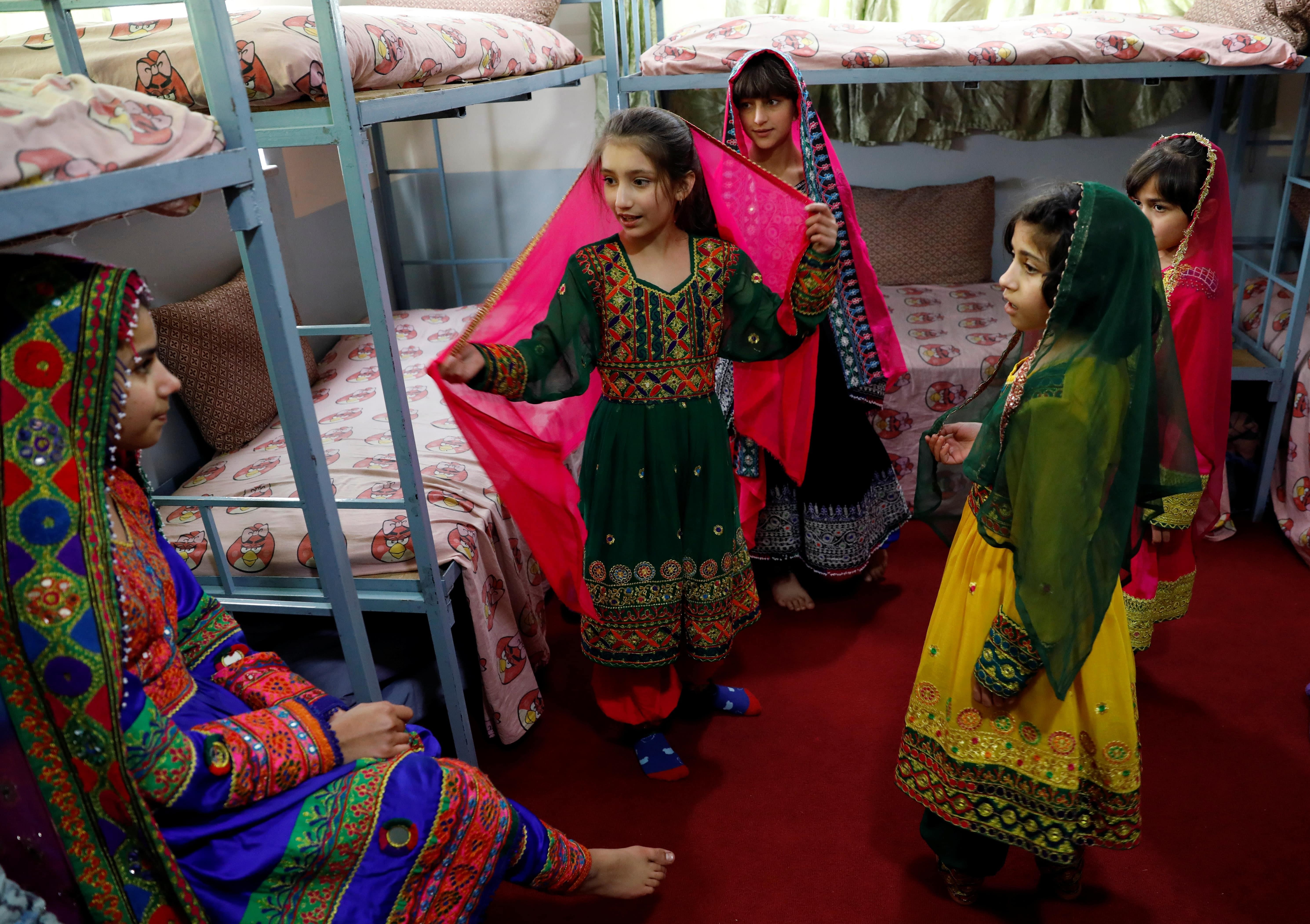 chien tranh Afghanistan gay hai toi tre em anh 3