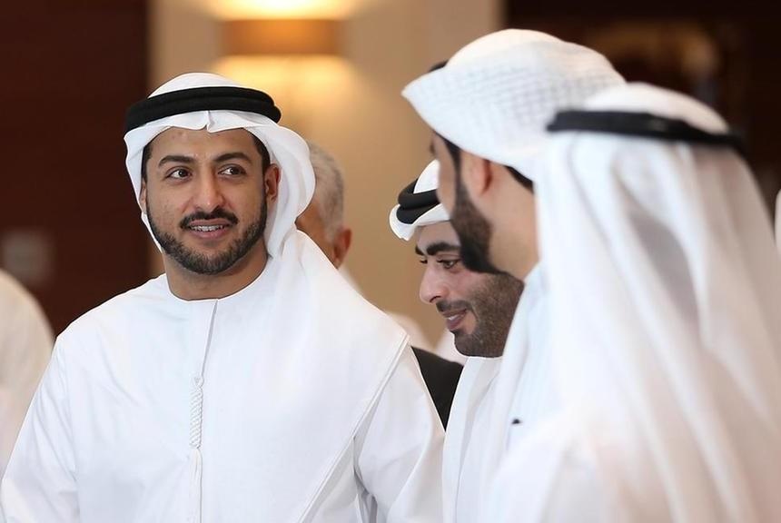 Hoang tu UAE chet bi an tai Anh hinh anh