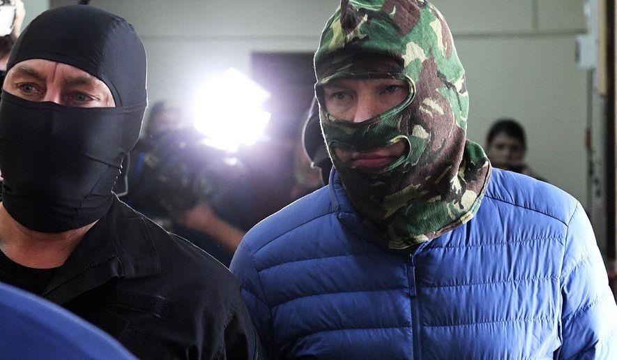 Tro ly cua dac phai vien TT Putin bi bat vi toi phan quoc hinh anh