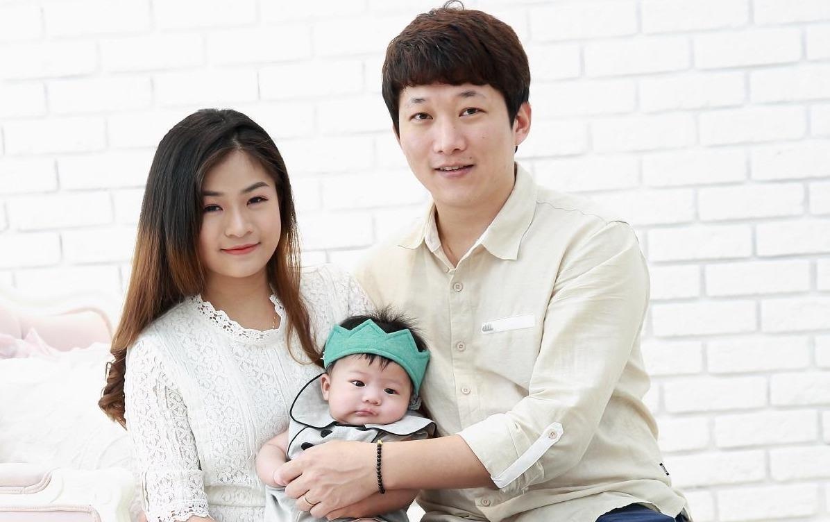 Vu co dau Viet bi bao hanh: Hon nhan Viet - Han deu bi kich? hinh anh