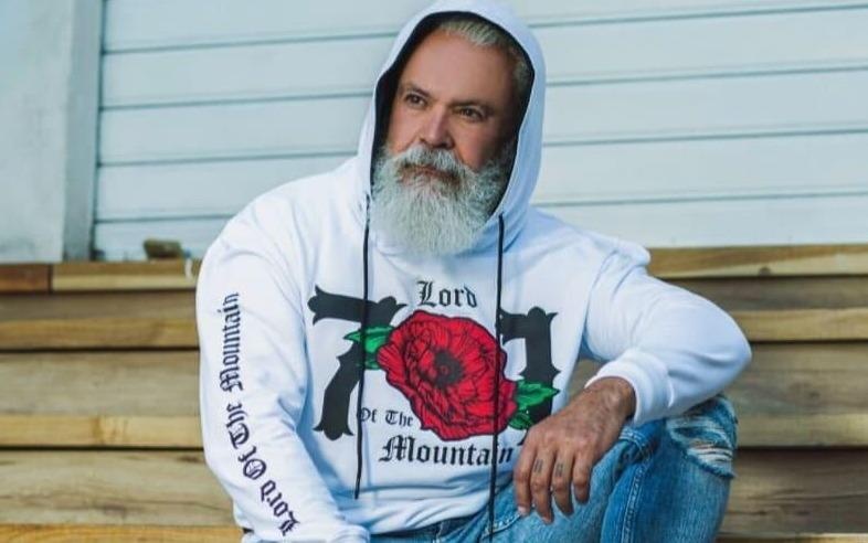 Con gai trum ma tuy El Chapo ban ao ca ngoi di san cua cha hinh anh