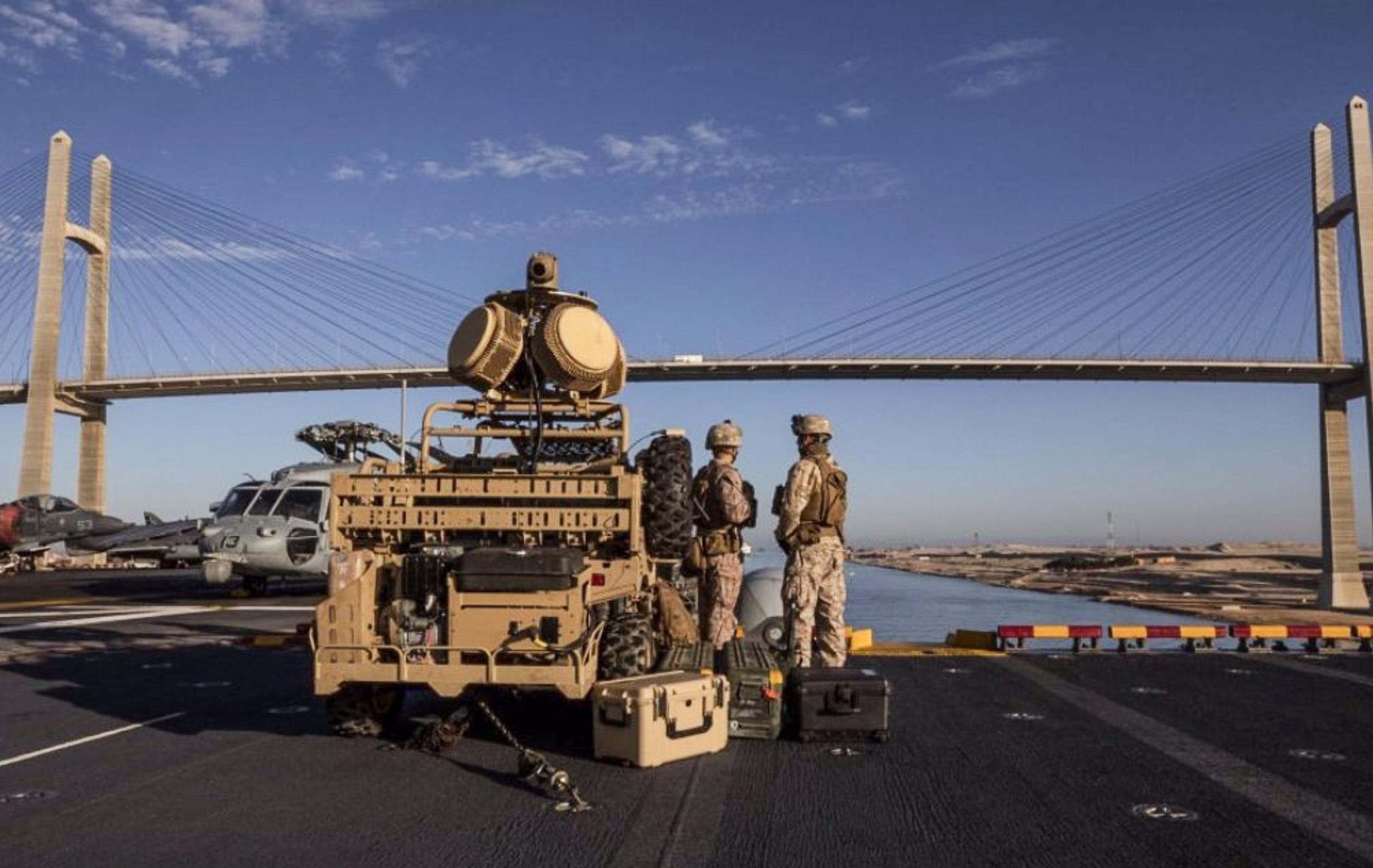 My pha huy may bay khong nguoi lai Iran anh 1