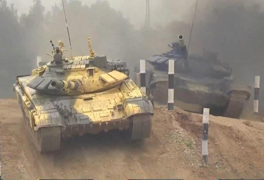Khoanh khac nghet tho trong tran chung ket hang A Tank Biathlon hinh anh
