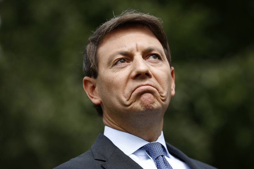 Hang loat tro ly Nha Trang 'bien mat' giua bao luan toi tong thong hinh anh