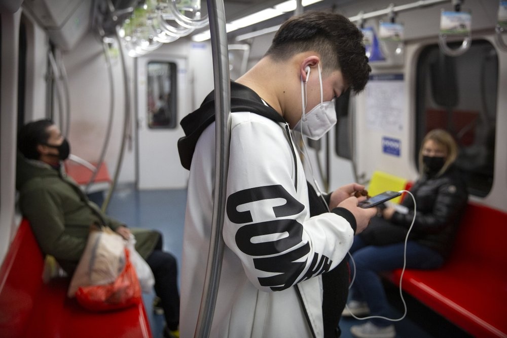 80 nguoi chet vi virus corona, TQ ‘khoa chat’ Ho Bac, keo dai nghi Tet hinh anh