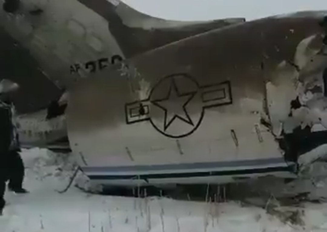 Taliban: May bay roi bi an o Afghanistan la cua Khong quan My hinh anh