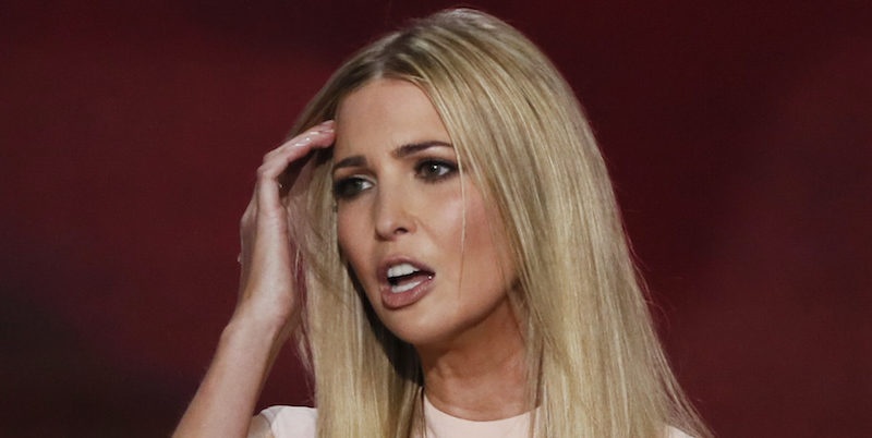 Tro ly rieng cua Ivanka Trump duong tinh voi Covid-19 hinh anh