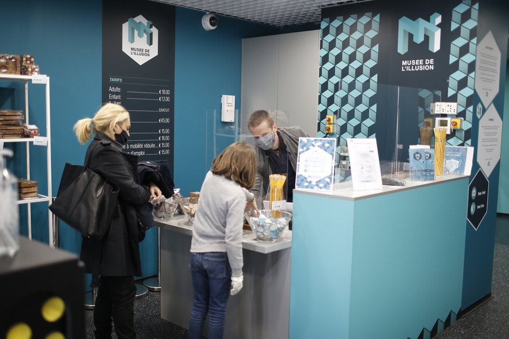 Covid-19 o Phap anh 3