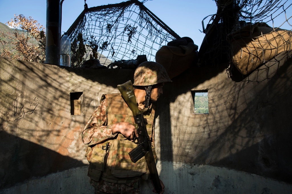 xung dot Kashmir anh 1