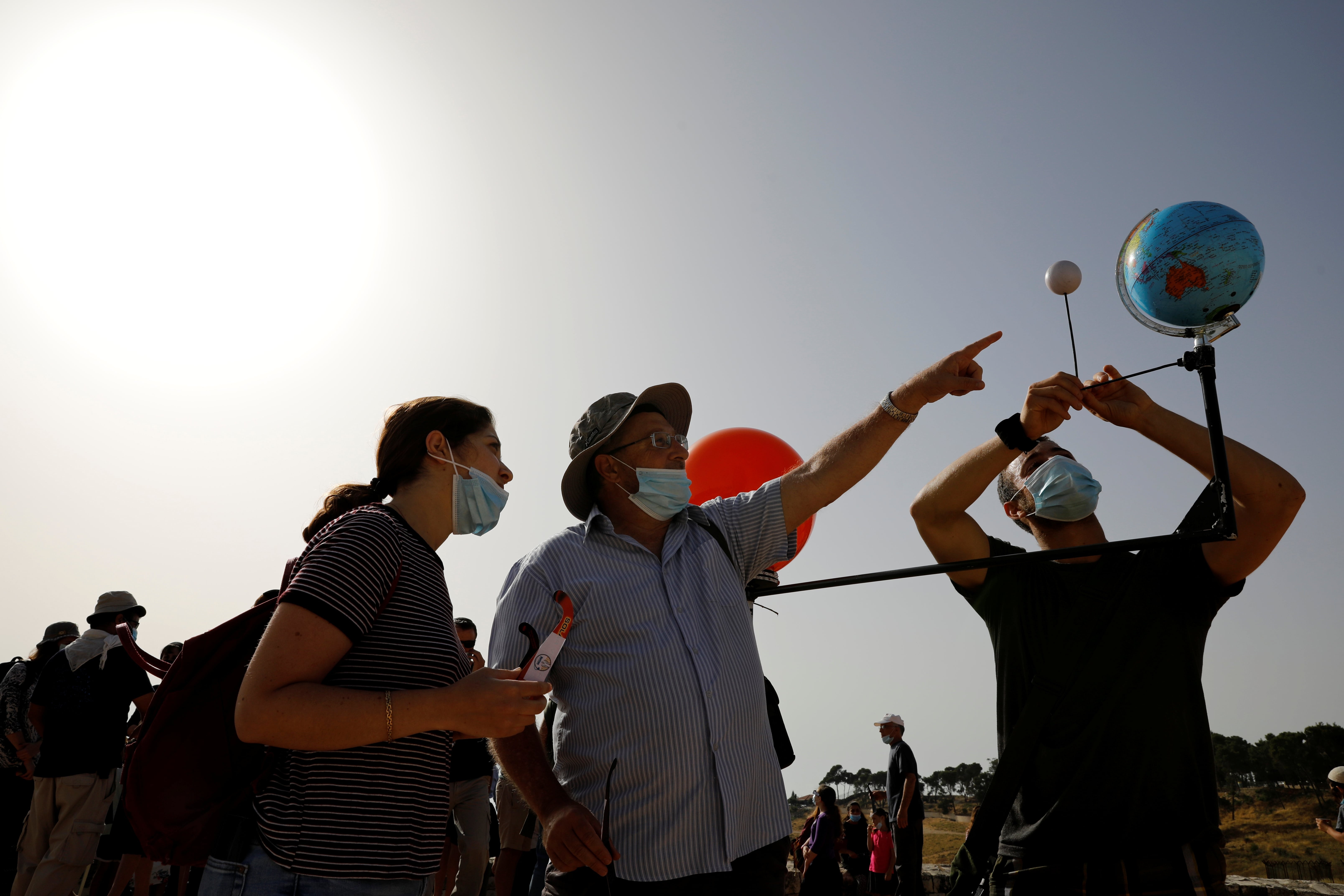 nhat thuc mot phan anh 9