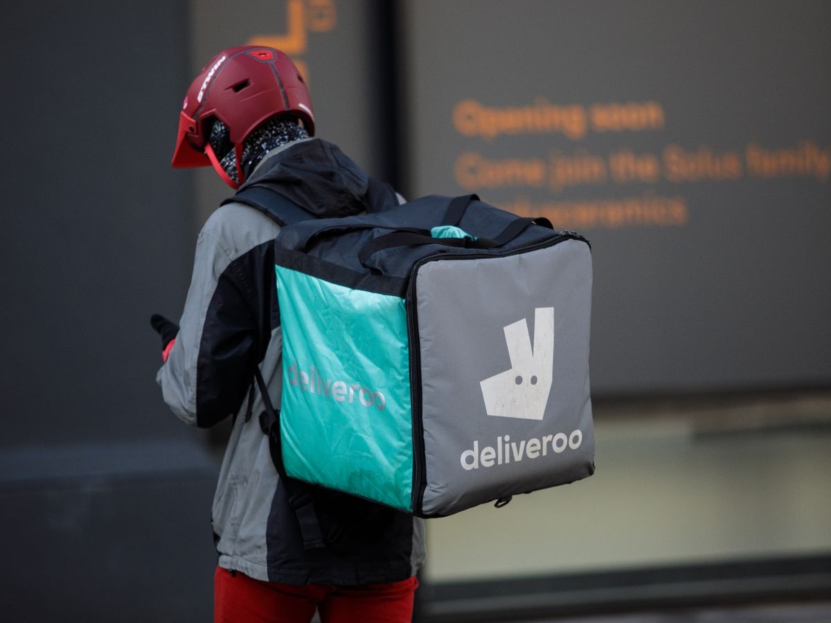 Bang dang ma tuy Anh dong gia y ta, nguoi giao hang giua dich Covid-19 hinh anh