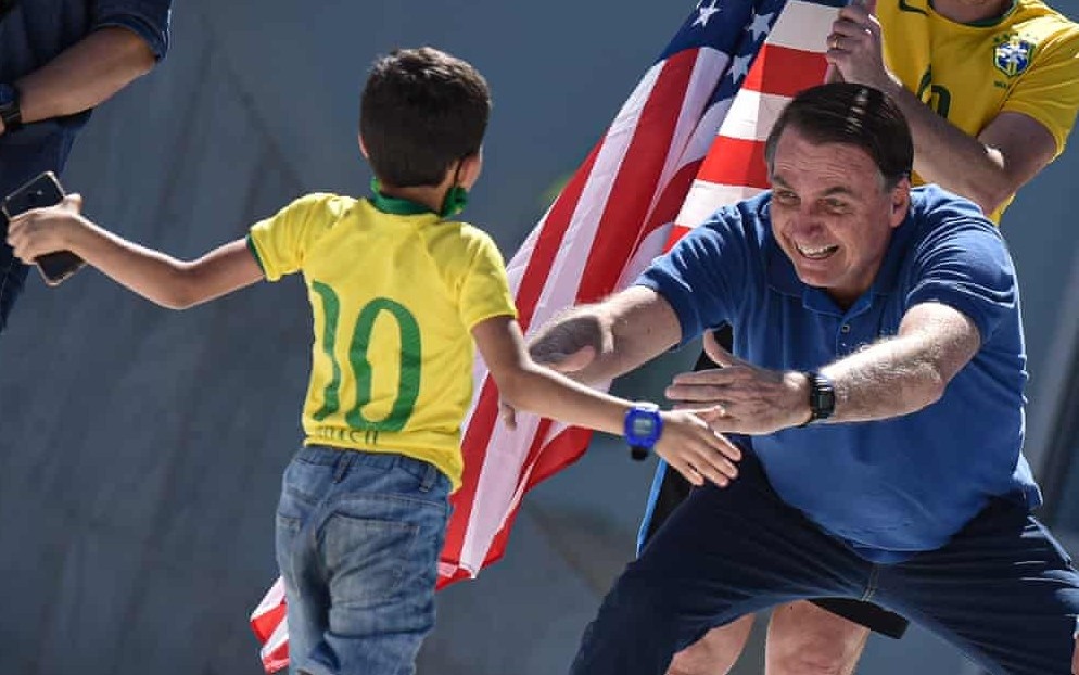 Brazil tra gia dat vi Covid-19, TT Bolsonaro o dau truoc khi nhiem? hinh anh
