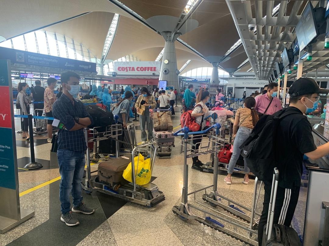 Dua 350 cong dan Viet Nam tu Australia ve nuoc an toan hinh anh