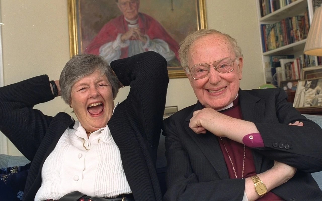 Linh muc 91 tuoi tiet lo quan he voi vo cuu tong giam muc Anh hinh anh