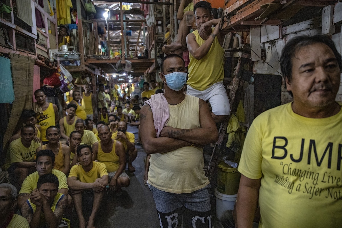 Trum ma tuy trong tu chet la thuong, hoa tang voi gay nghi ngo hinh anh