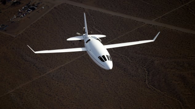 may bay thuong mai anh 4