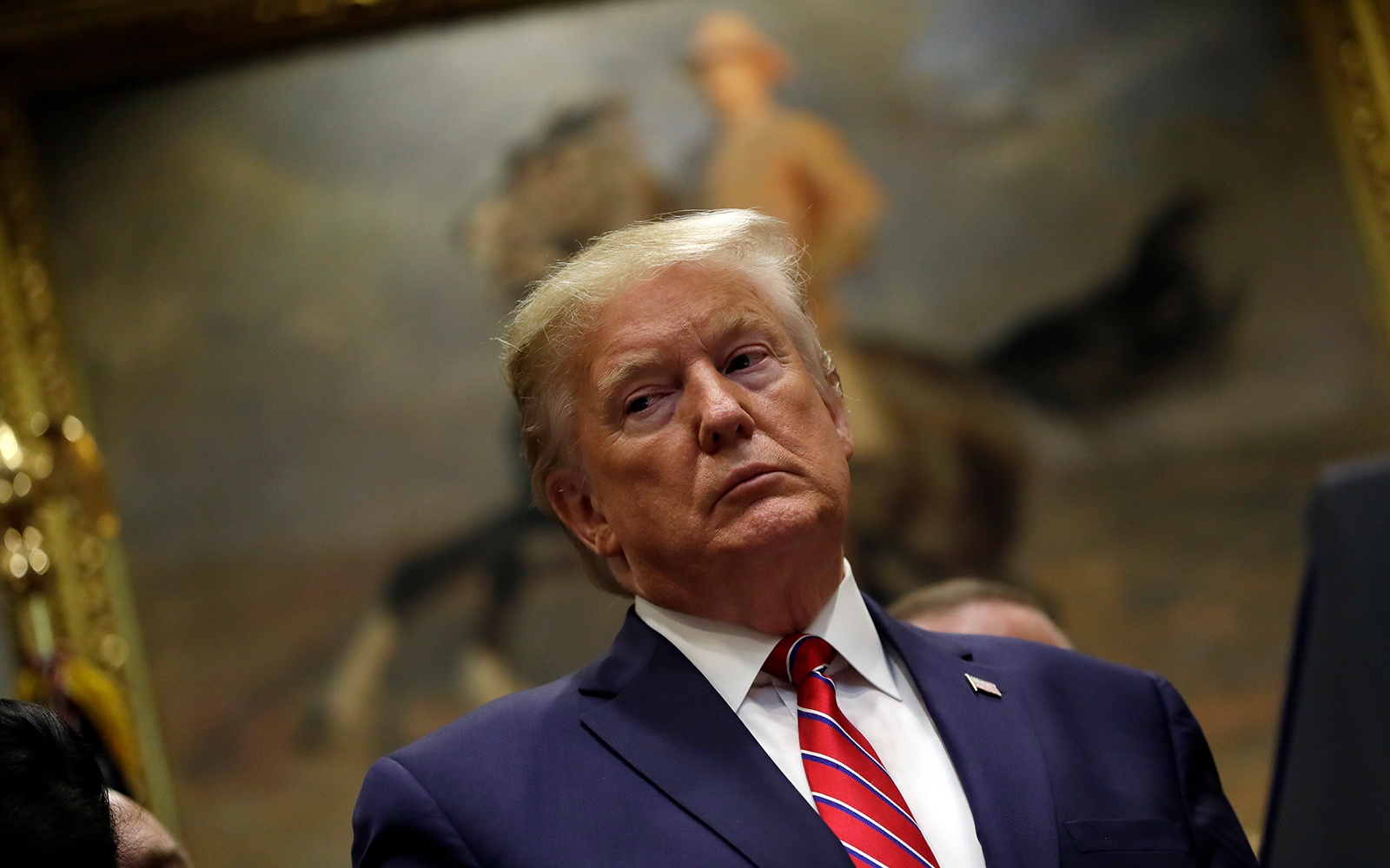 Trump mac Covid-19 anh 1