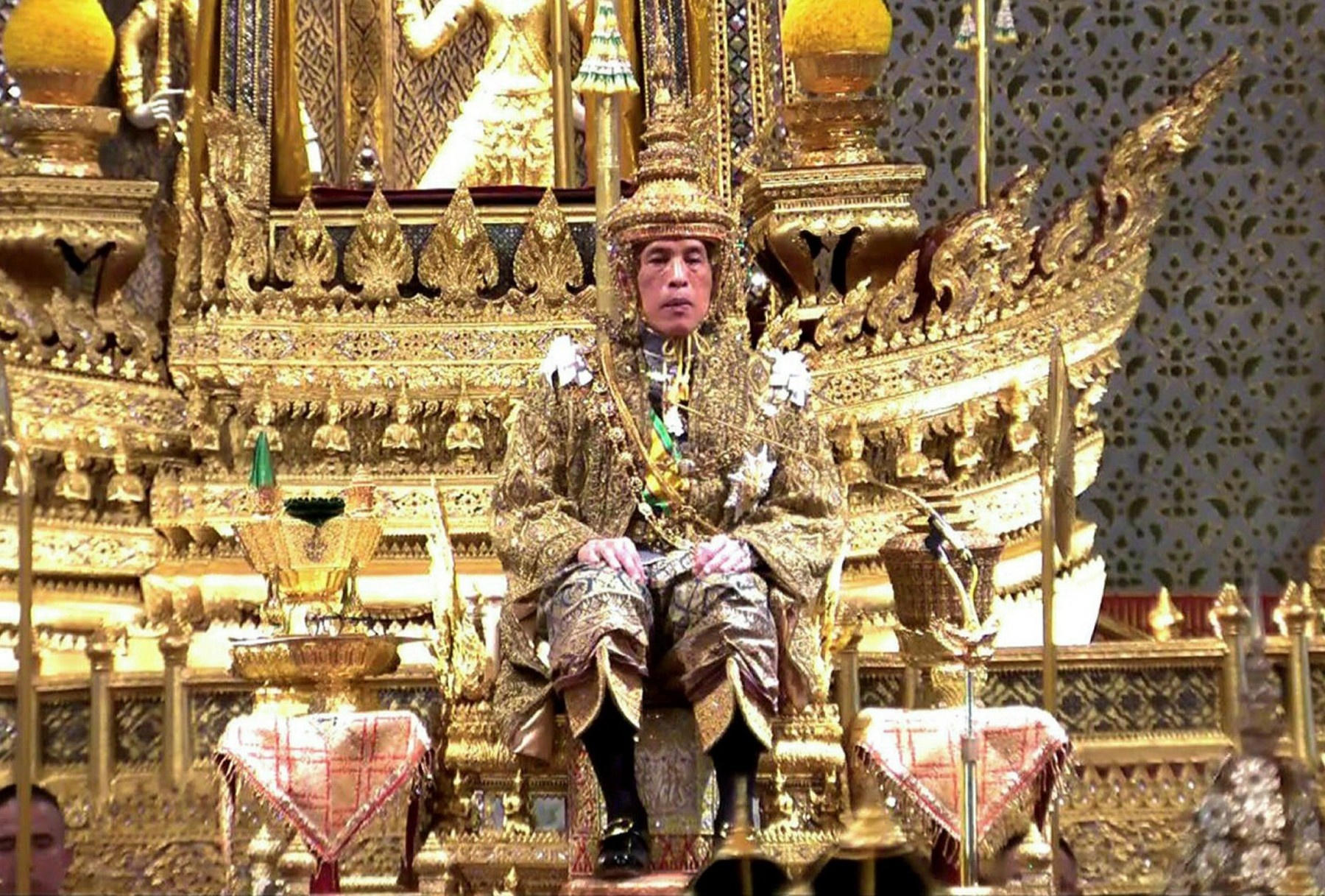 Khoi tai san 40 ty USD gay tranh cai cua Hoang gia Thai hinh anh