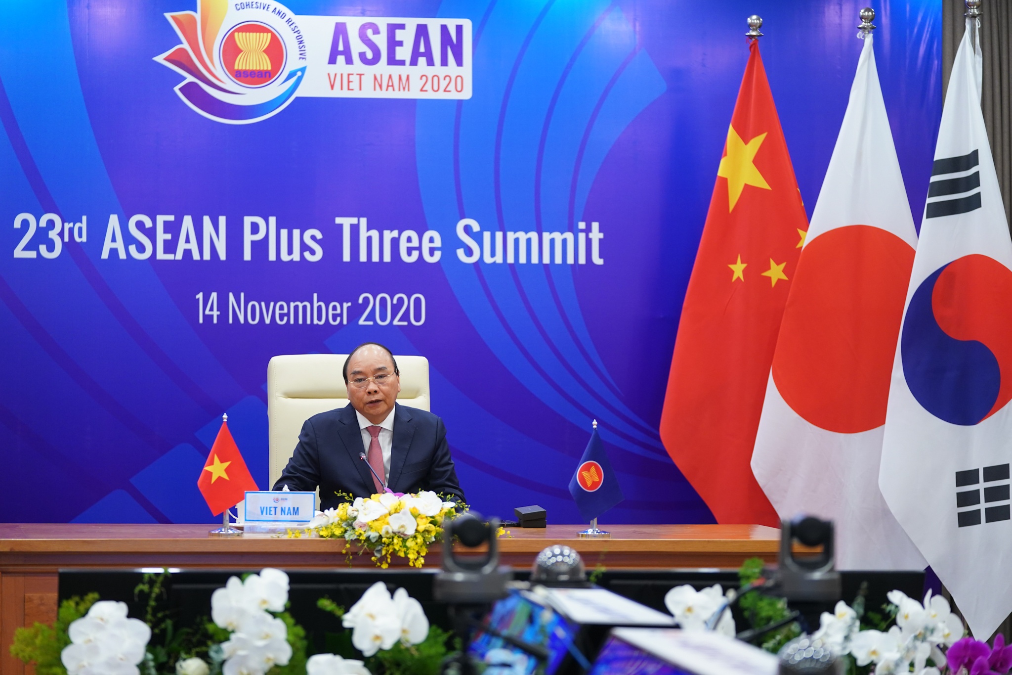 Trung Quoc, Nhat Ban, Han Quoc coi trong vai tro trung tam cua ASEAN hinh anh