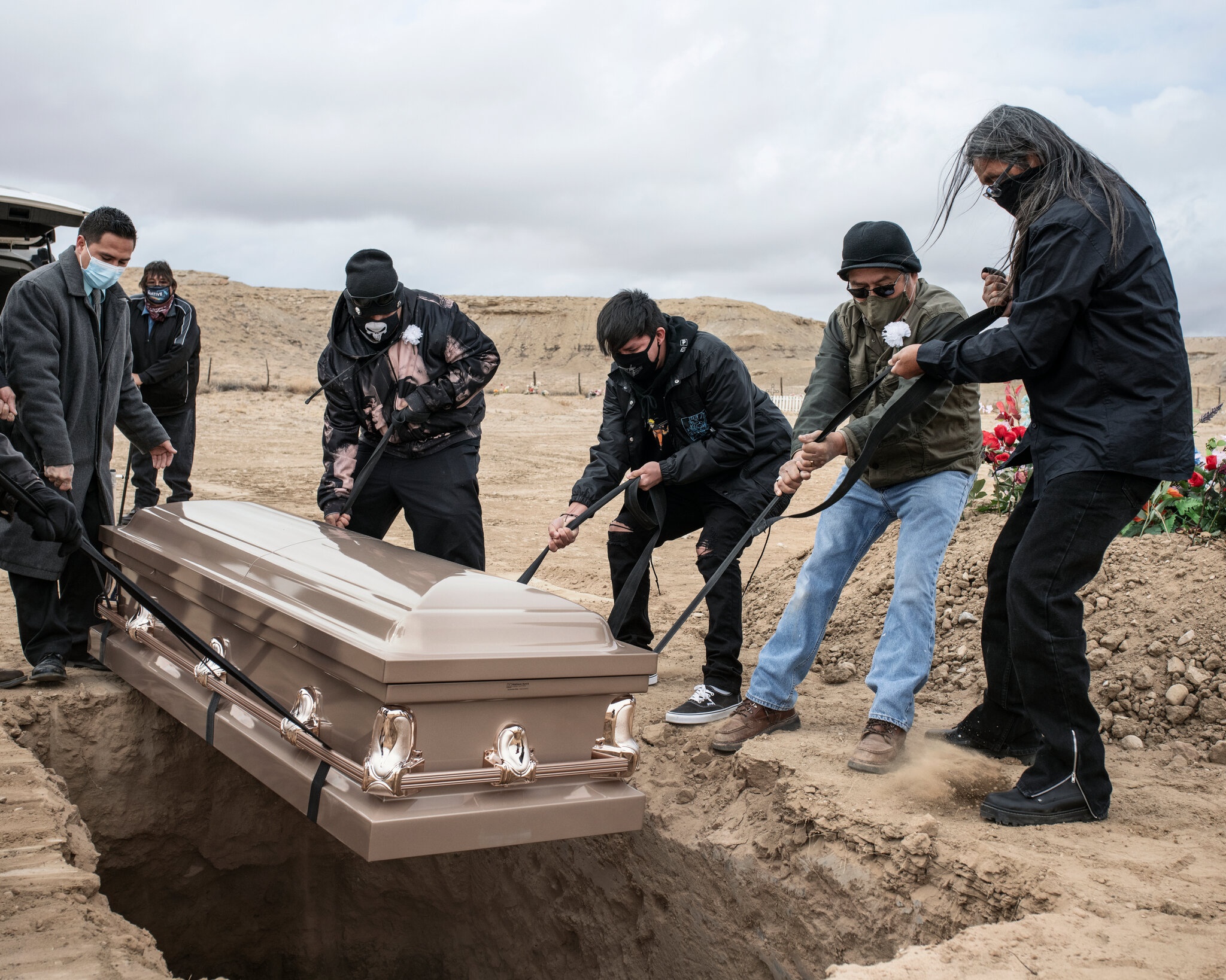 Thi tran bi Covid-19 'giang don' nang ne nhat o My hinh anh