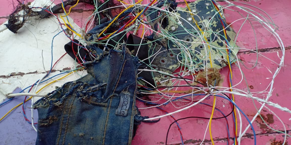 nguoi nha hanh khach may bay Indonesia roi anh 6