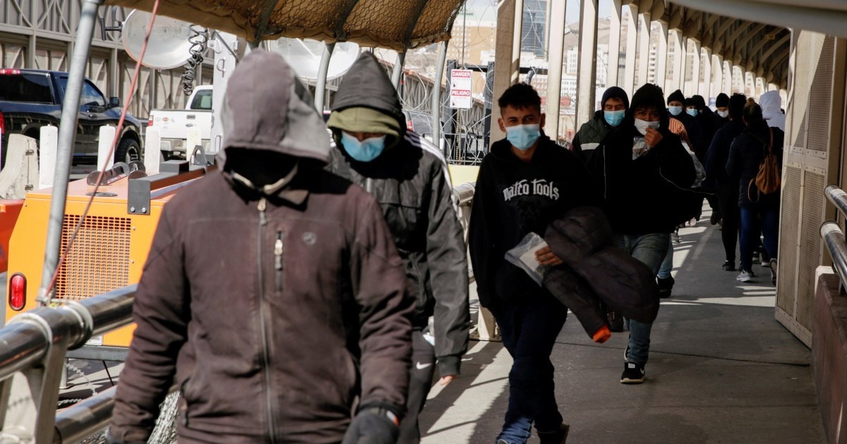 Tham phan Texas chan lenh cua ong Biden ve nguoi nhap cu hinh anh