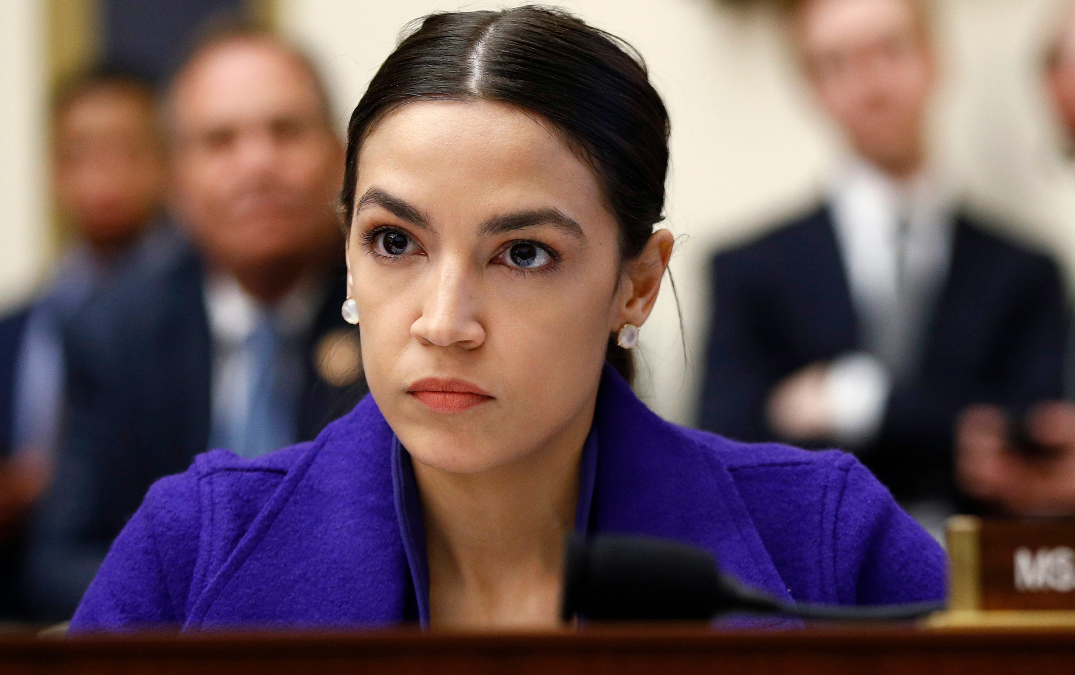Ha nghi si Ocasio-Cortez: Ted Cruz 'khien toi suyt chet' hinh anh