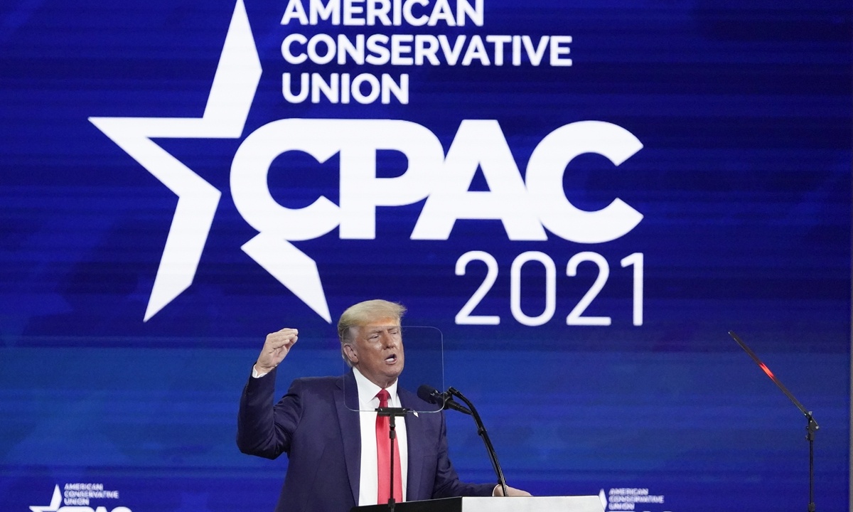 cuu Tong thong Trump anh 2