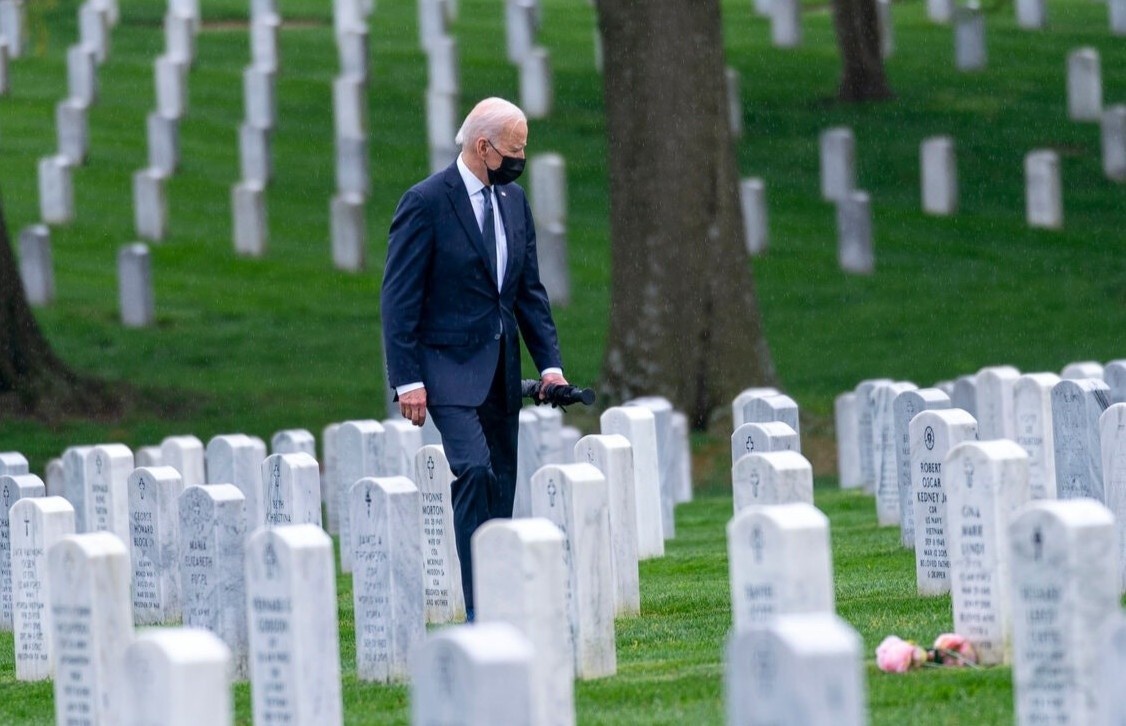 Ong Biden: Da toi luc cham dut cuoc chien dai nhat cua nuoc My hinh anh