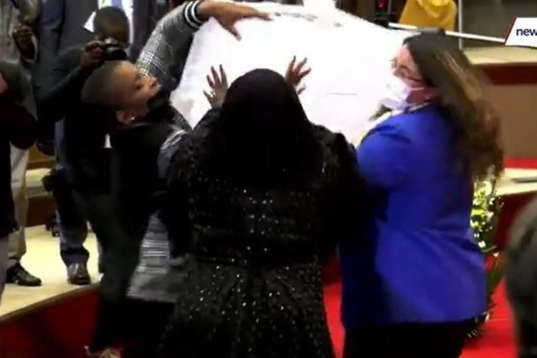 Lien minh chau Phi anh 1