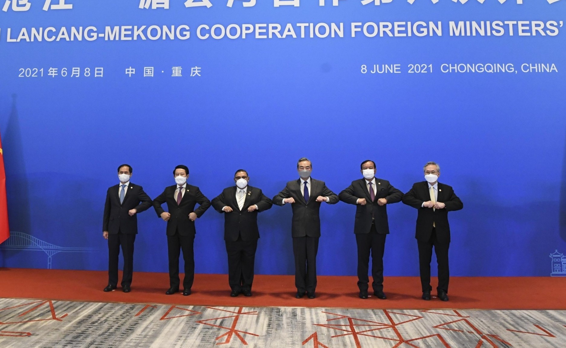 Viet Nam dong gop tich cuc tai hai hoi nghi hop tac khu vuc hinh anh