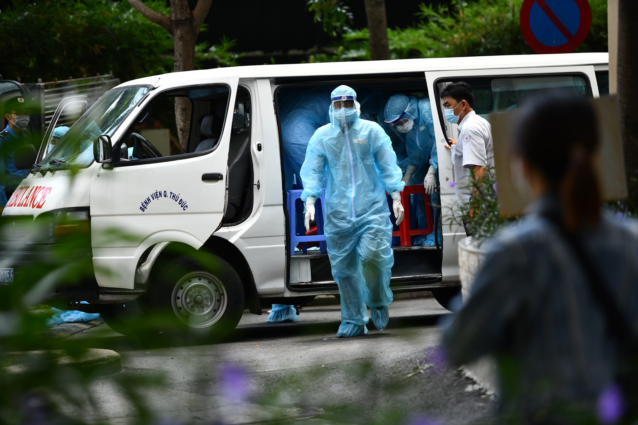 Viet Nam binh luan bai bao 'chong dich nho may man' cua New York Times hinh anh