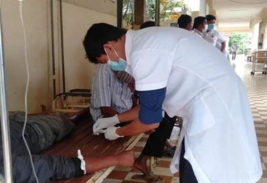 11 nguoi o Campuchia tu vong do ngo doc ruou hinh anh