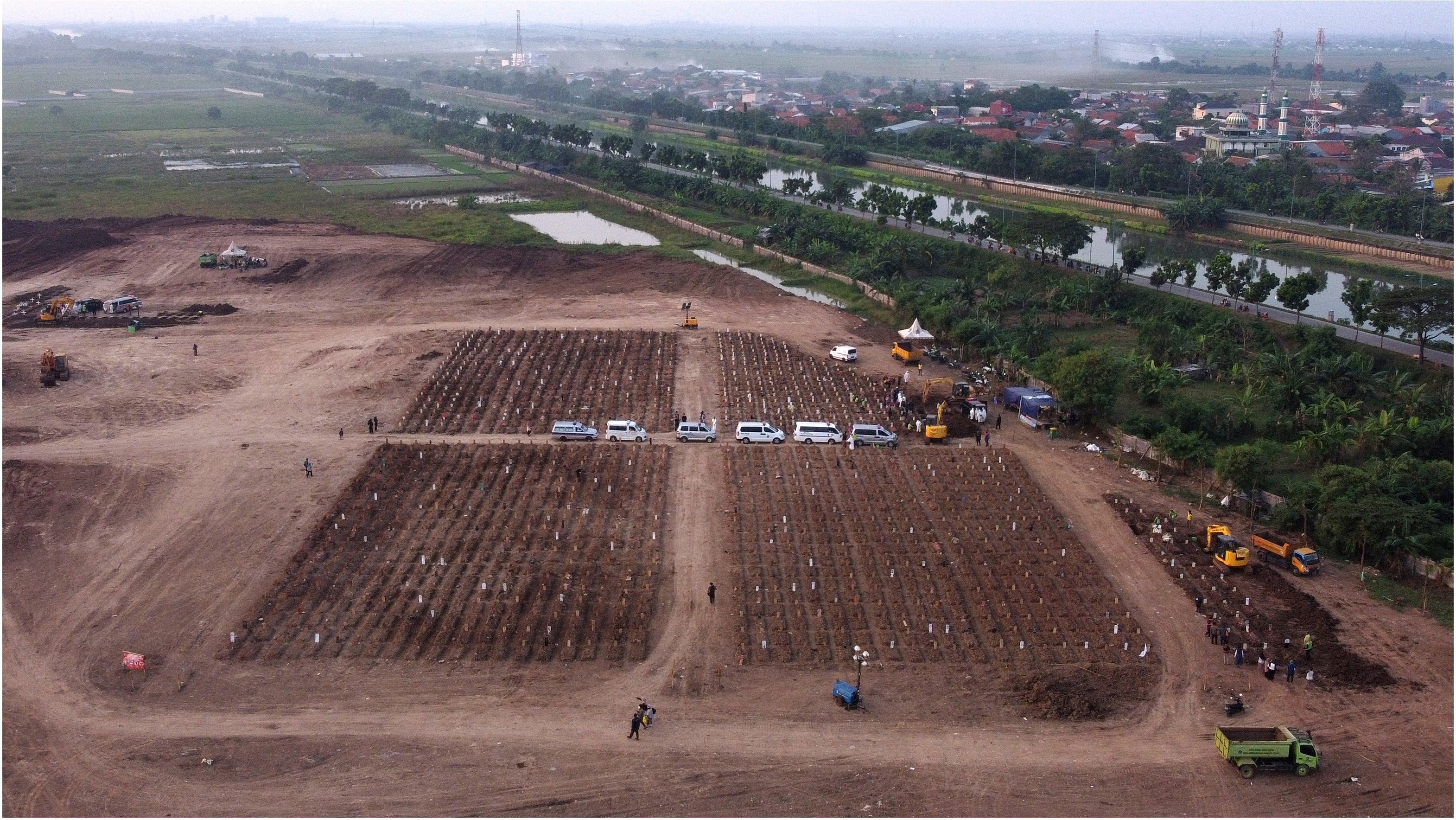 Covid-19 Indonesia anh 2