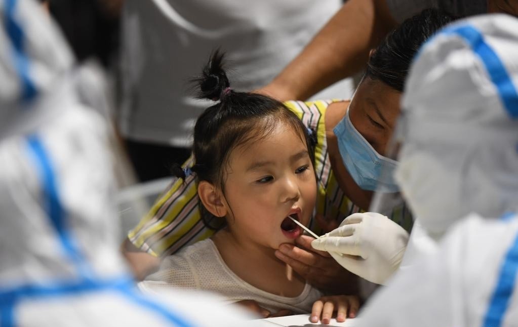 Nam Kinh khong cho dan roi khoi thanh pho, xet nghiem 9,3 trieu nguoi hinh anh