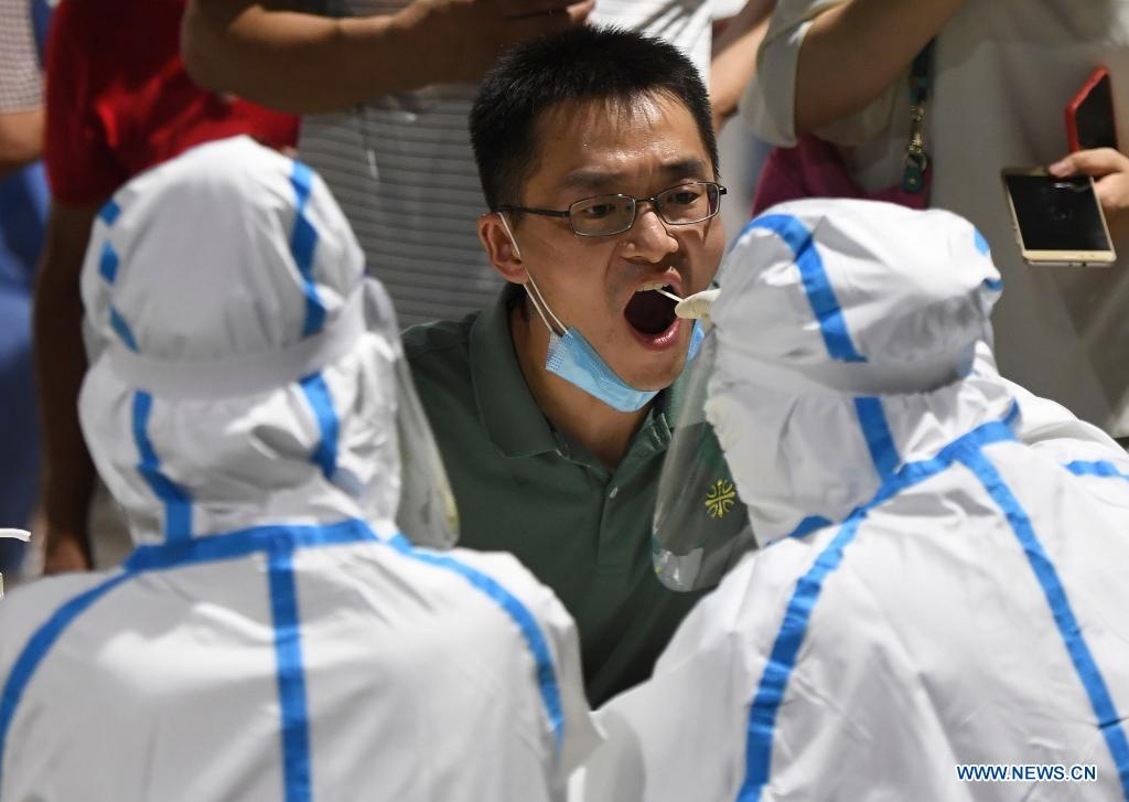 xet nghiem Covid-19 anh 7