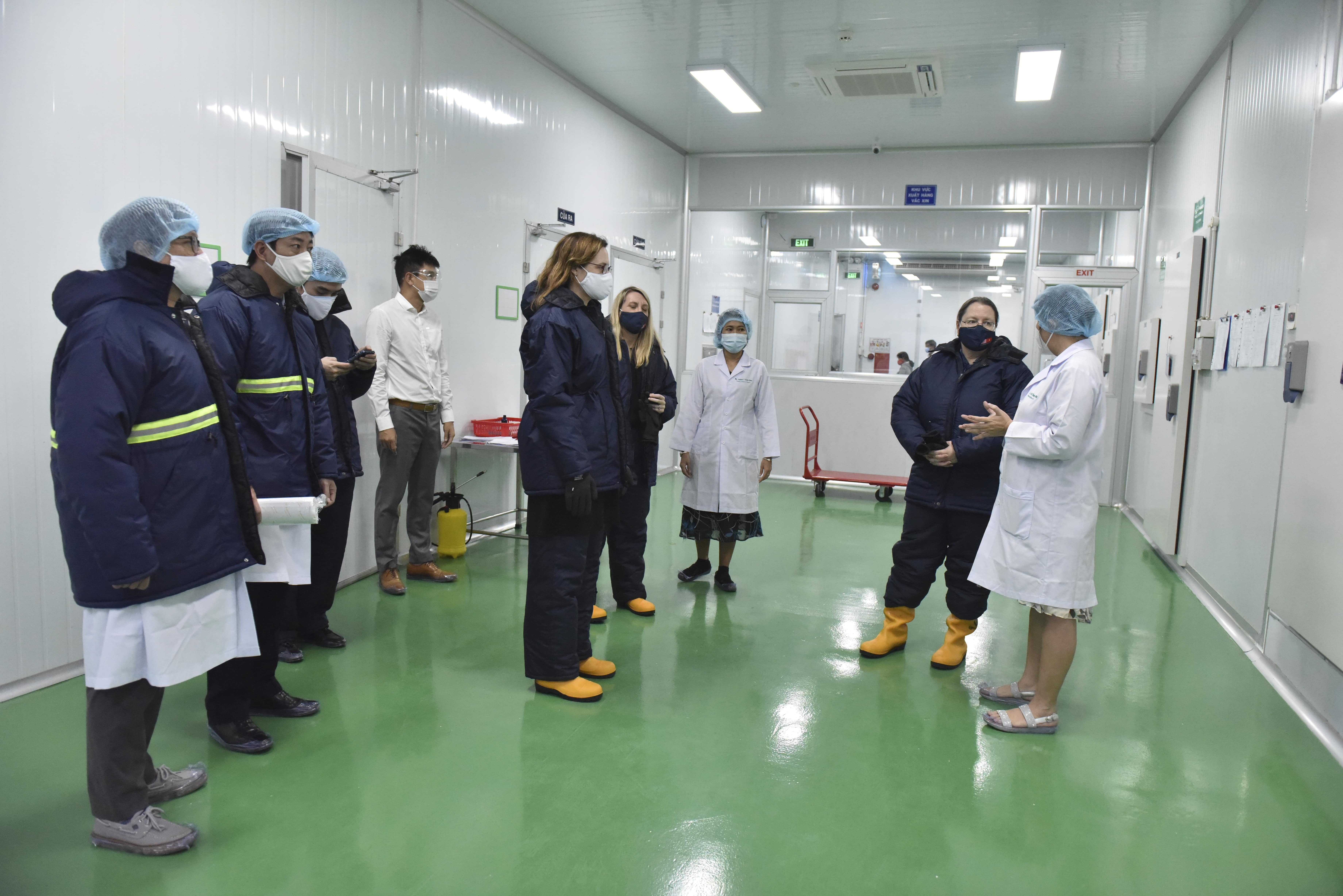 vaccine My vien tro anh 1