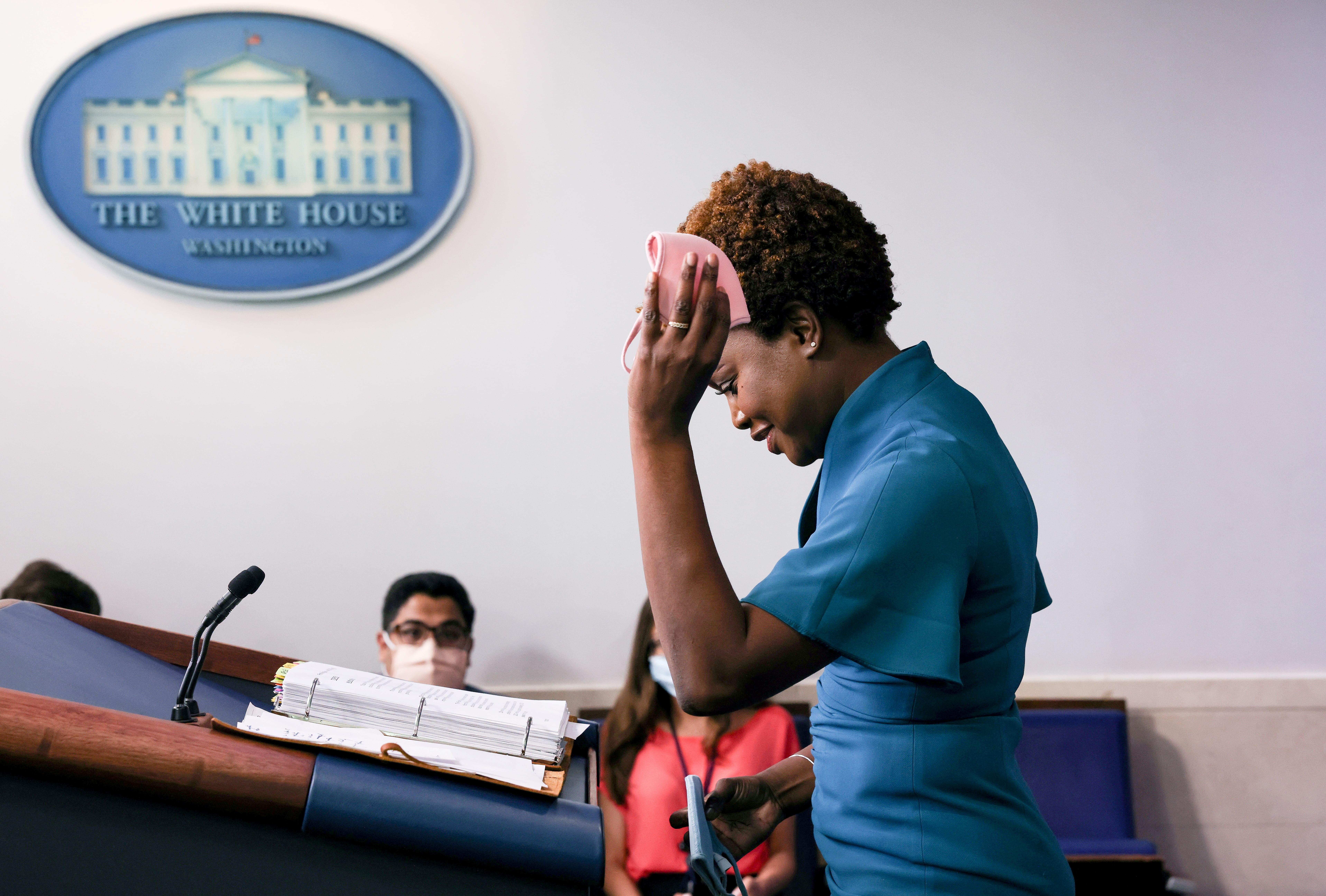 deo khau trang anh 1