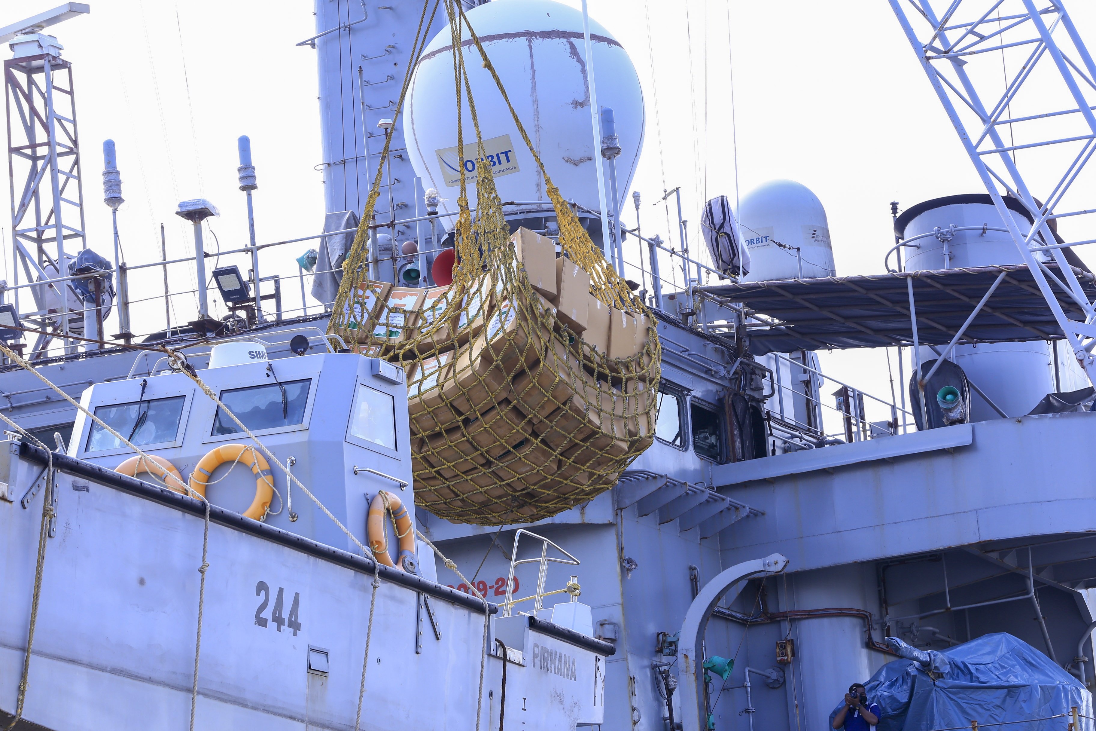 tau chien An Do anh 3