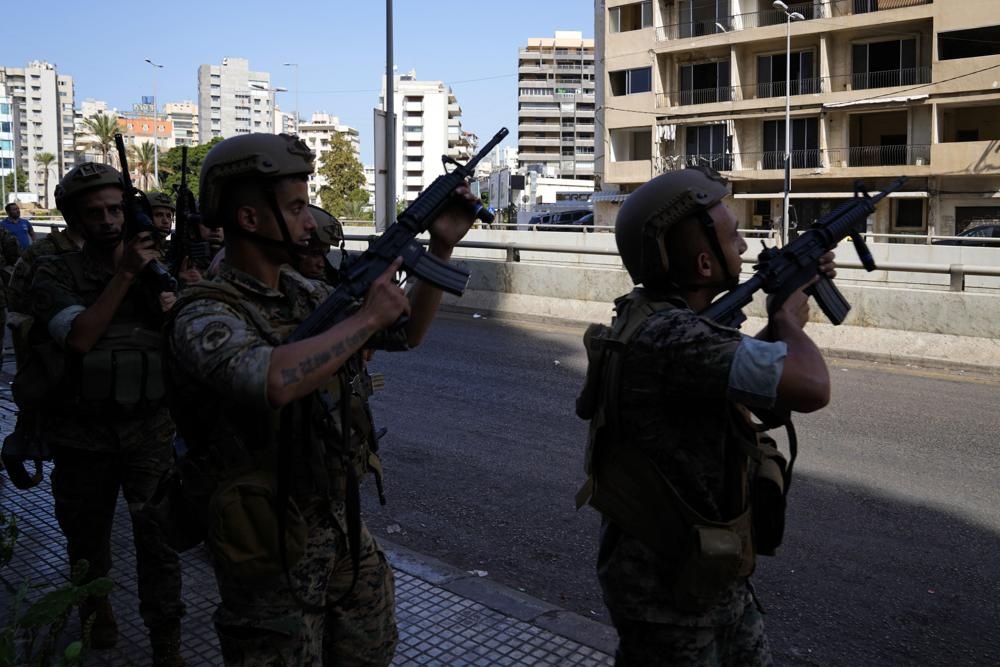 bieu tinh Beirut anh 3