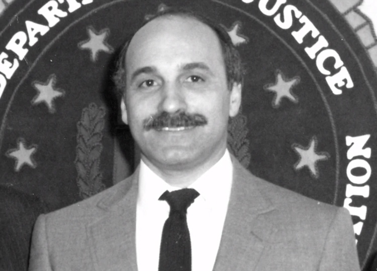 Cuoc doi dac vu xam nhap bang dang toi pham va thanh thu linh hinh anh