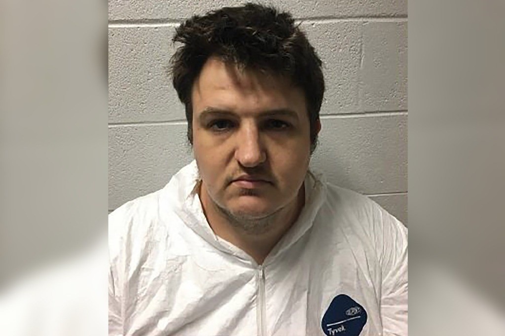 Nguoi dan ong My dim chet 3 con trong bon tam hinh anh