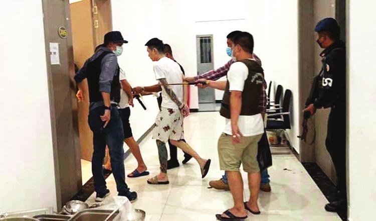 5.500 USD de chuoc be gai 13 tuoi bi ban sang Campuchia hinh anh