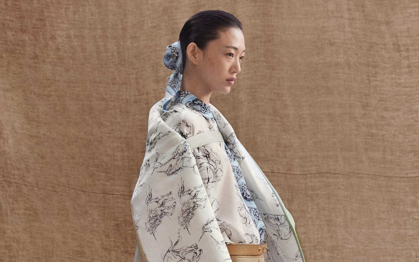 8 xu huong lam dep duoc ua chuong tai tuan le thoi trang Pre-Fall 2019 hinh anh