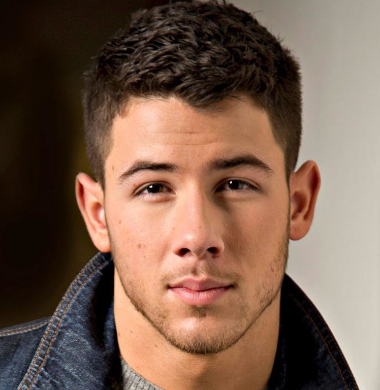 Nam gioi mat tron anh 12